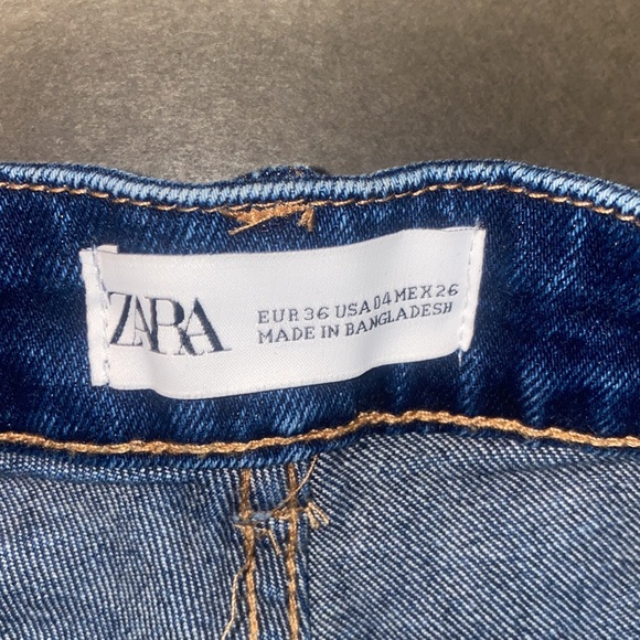Zara Size 04 Blue Denim Hi-Rise Jean Shorts - Picture 3 of 7